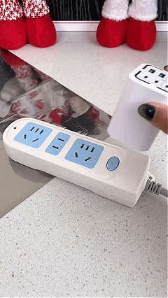 50W Portable 6-Port USB C & USB A Square Charging Station
